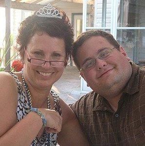 Meet your Posher, Eva